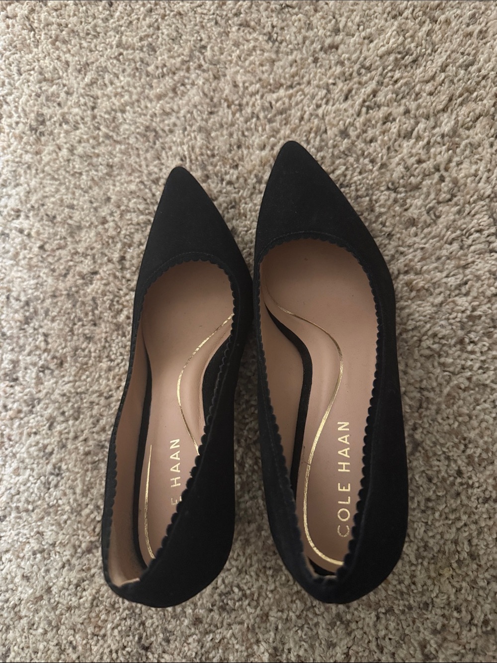 Cole Haan Black Pointed-Toe Scalloped Edge Heels